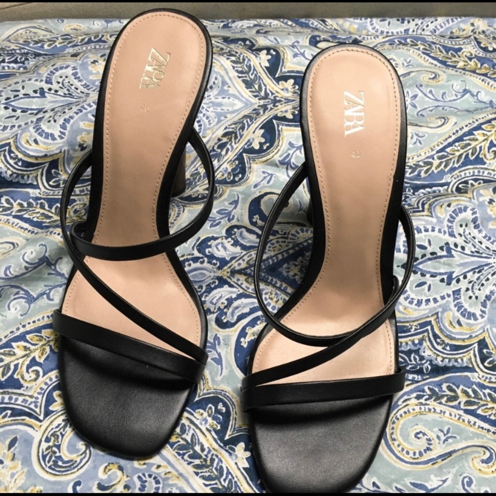 Black Strappy Sandals with Heel